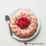 Angel Food Cake με γλάσο lime/raspberries