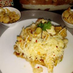 A picture of Baked pasta Lasaniya.