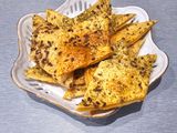 کراکر یا همان نان خشک خمیر ترش 😋