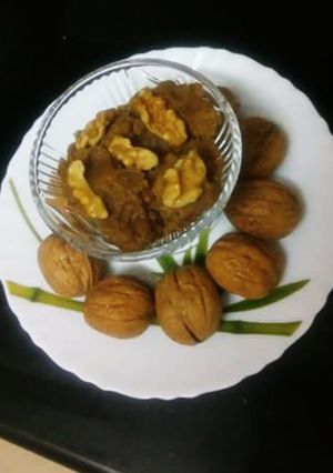 A picture of Walnut halwa.