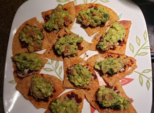 Una foto de ChoriQuesoGuacamole Nachos.