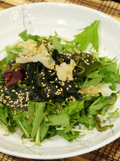 A picture of Japanese Seaweed Salad with Sesame & Miso Dressing.