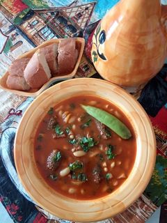 صورة لوصفة لوبيا بالكرشة حارة