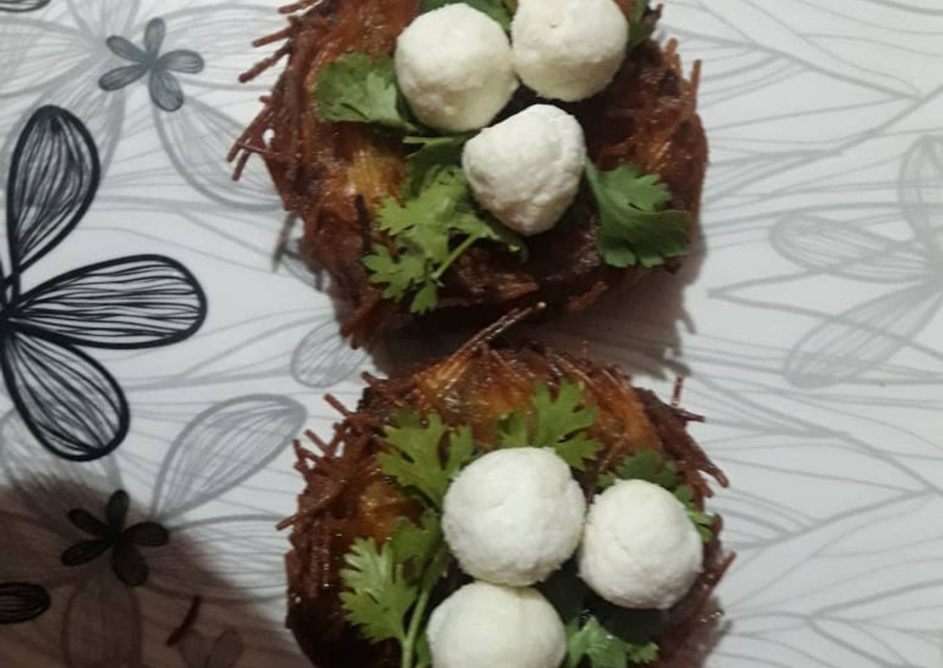 Bird nest style aloo cutlet