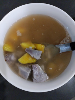 地瓜芋頭甜湯 的食譜成品照片