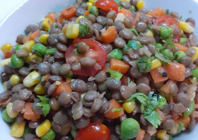 Vegan green lentil salad