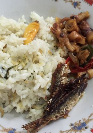 Foto resep Nasi Liwet (rice cooker)