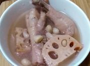 A picture of lotus root