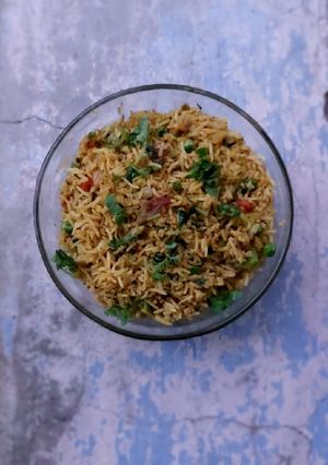 A picture of Vegetable biryani.