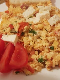 O poză a rețetei Omletă cu Feta și Bacon.