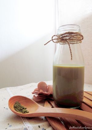 日式抹茶拿铁 的食譜成品照片