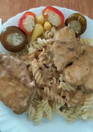 Bakonyi sertésnyak tésztával... ahogy mi szeretjük recept fotója