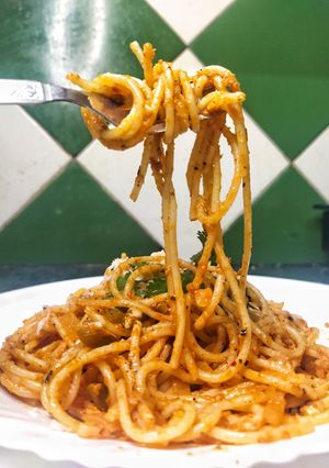 A picture of Red sauce spaghetti.