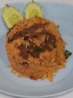 รูปของ ข้าวผัดน้ำพริกเผาเนื้อ