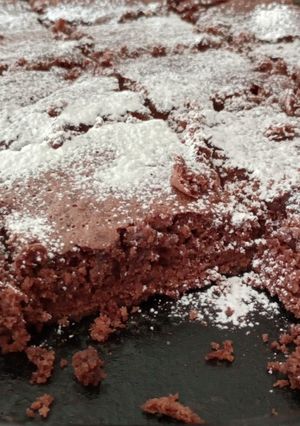 Una foto de Brownie sin huevos 🥚