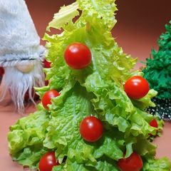 A picture of 🎄 Edible Christmas Tree with Lettuce — No-Cook Holiday Appetizer.