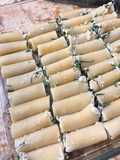 Massa rigatoni recheada com ricotta e espinafres