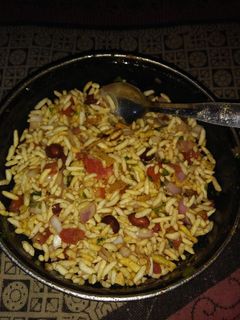 भेल पूड़ी (bhel poori recipe in Hindi) रेसिपी मुख्य फोटो