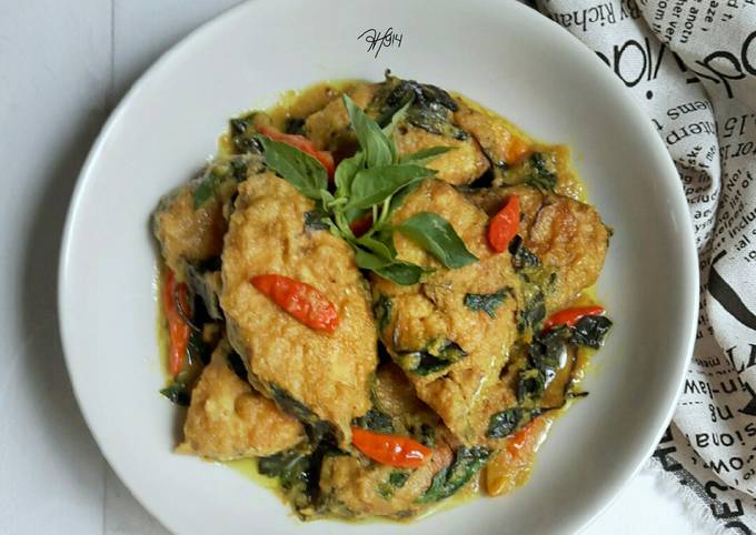 Resep Tenggiri Bumbu Kemangi Oleh Indry Hapsari Cookpad