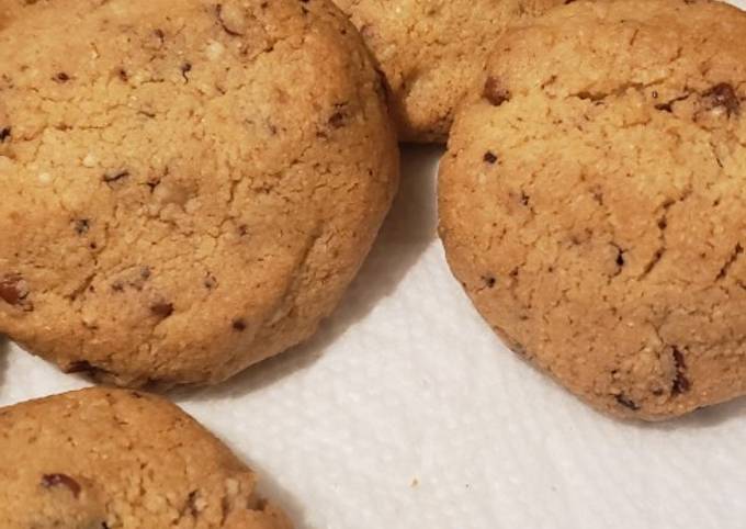 Recipe of Favorite Delicious Keto Choc Chip Cookies