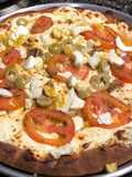 Pizza de harina de arvejas y harina integral