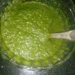 A picture of Tomato coriander chutney.
