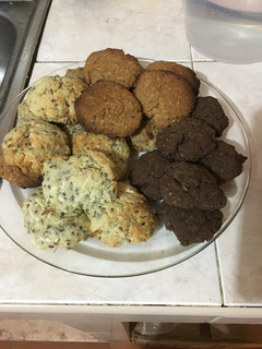 Una foto de Galletas veganas de arroz (sabor chocolate, canela, jengibre y coco)
