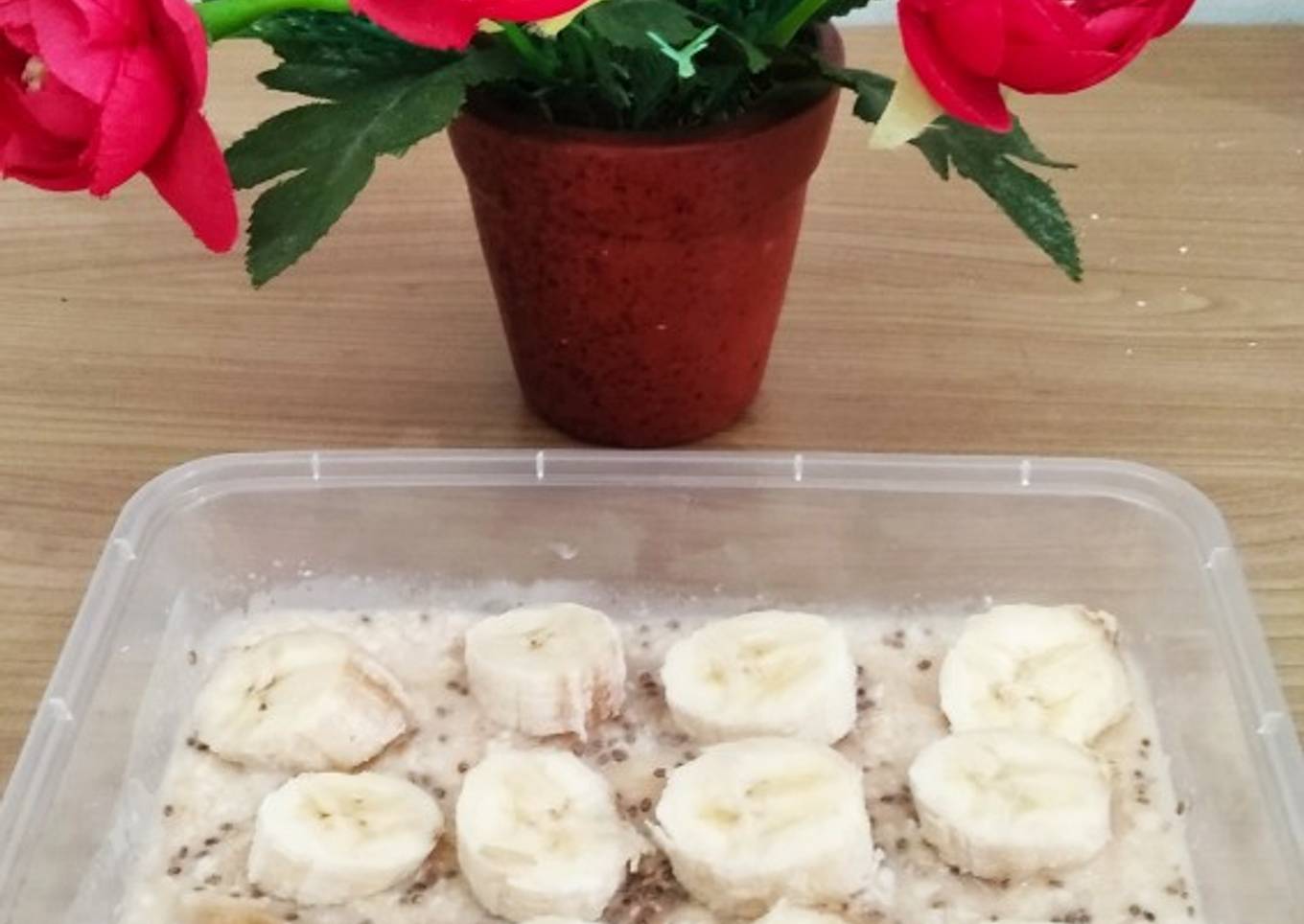 Yakult Banana Overnight Oat