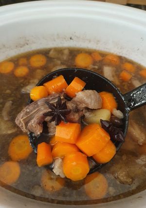Foto resep Sup Iga Rempah Slow Cooker