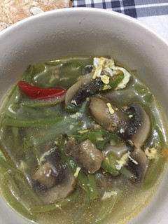 Una foto de Sopa de porotos verdes