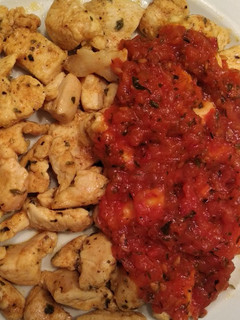 Una foto de Pechuga de pollo con toque picante