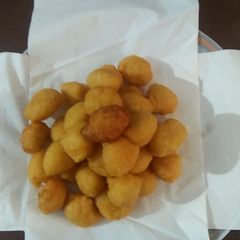 Moong daal balls A picture of Moong daal balls.