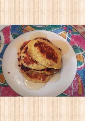 Una foto de Panqueque de banana con miel / Pancake / Hot cake
