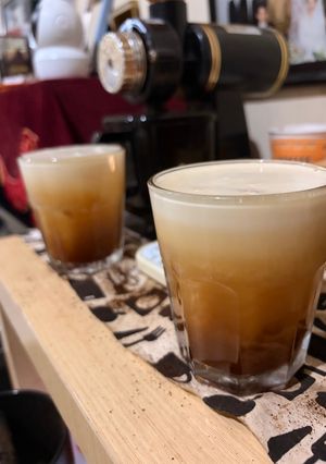 A picture of Espresso with Sparkling Water.