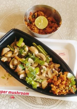 A picture of MUSHROOM 🍄🍄 PAPER Masala.