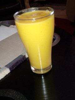 A picture of Mango - banana smoothie.