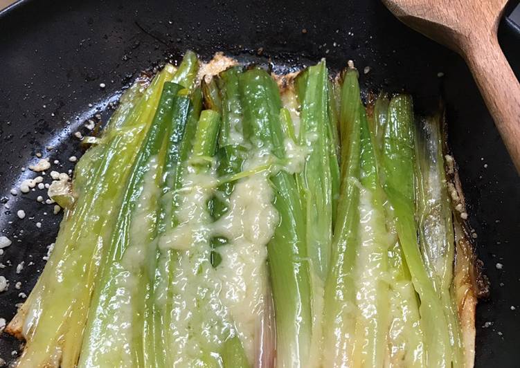 Step By Step Guide to Make Super Quick Homemade Cheesy leeks