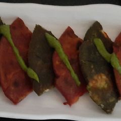A picture of Paneer Stuffed Beetroot / Spinach Paratha.