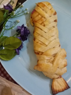 A picture of Chicken Bread #EidKayPakwan.