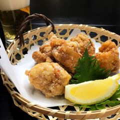 A picture of Tori no Karaage (Japanese style fried chicken).