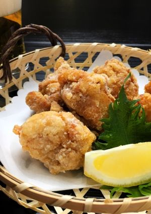 A picture of Tori no Karaage (Japanese style fried chicken).