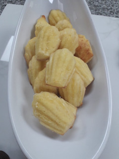 Una foto de Madeleines de Queso