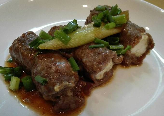 Tahu lapis daging sapi saus sukiyaki