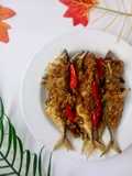Ikan kembung bumbu kuning