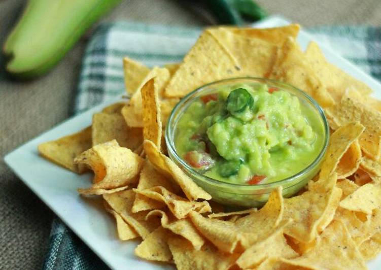 Nachos Guacamole