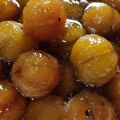 A picture of Amla Murba.