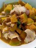 แกงอ่อมฟักทองหมูสามชั้น (ปลาร้า)