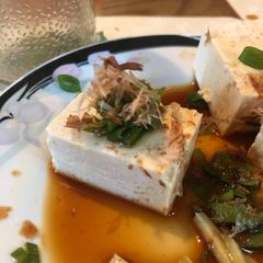 A picture of Hiyayakko (Cold Tofu).