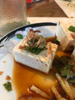 A picture of Hiyayakko (Cold Tofu).