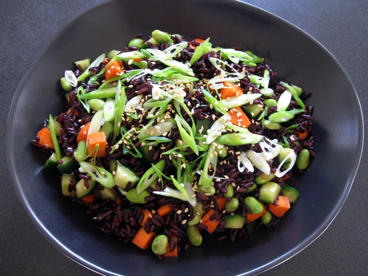 Easy Way Make Recipe Crunchy Edamame &amp;amp; Black Rice Salad that is Perfect, Addictive}